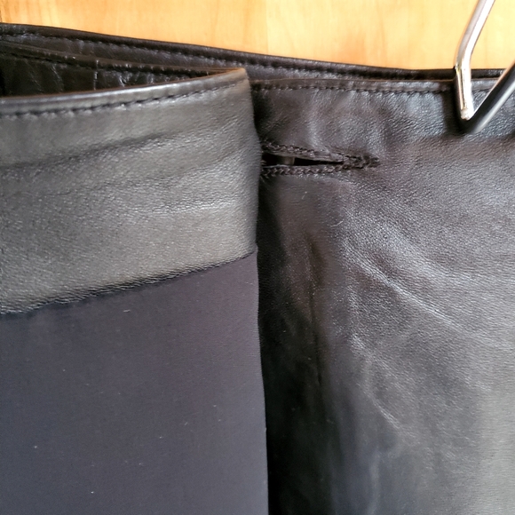 Compagnia Italiana Black Leather Wrap Skirt Size Small - Picture 4 of 11